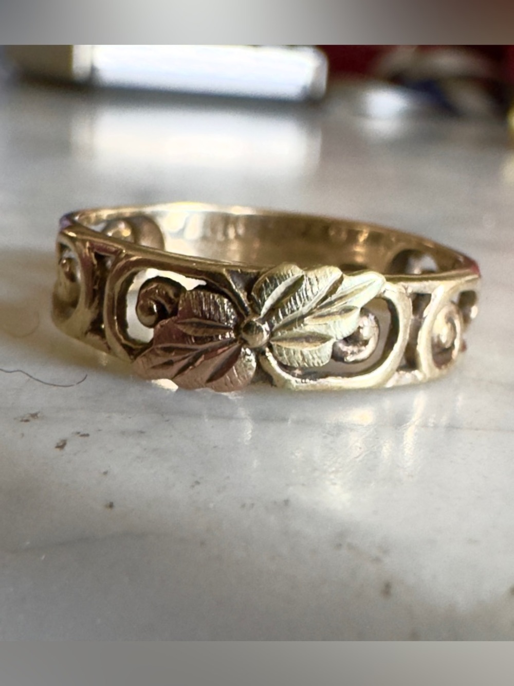 SOLD 12k 2-tone leaf gold Scroll Ring